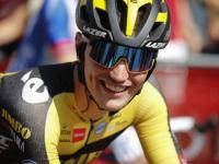 穆古鲁扎回归赛场，大胜首场状态亮眼，篮网观众沸腾！的简单介绍