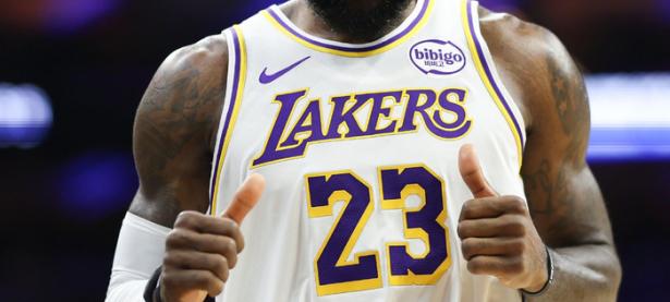 詹姆斯新星势不可挡表现惊艳，RNG未来可期！的简单介绍