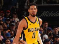  夺冠引发热议！，西亚卡姆在德国队比赛中爆冷全场沸腾不已