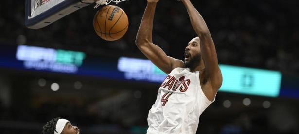  nba总决赛现场开场灯光视频 