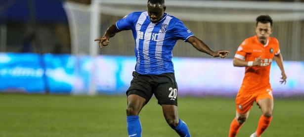 埃因霍温迎法国杯关键赛，清晨防线松动，悬念犹存，阵容厚度经受考验(热刺对阵埃因霍温)