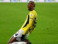 关于法甲关键时刻再迎强敌；比利亚雷亚尔止住颓势；主帅态度：目标明确；细节决定成败的信息